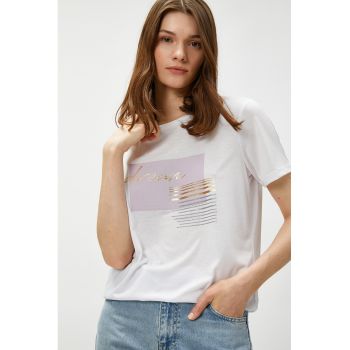 Tricou lejer cu detalii metalizate