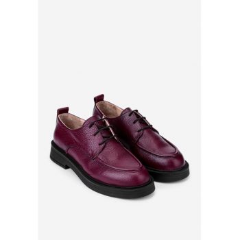 Pantofi dama burgundy din piele texturata cu siret