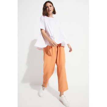 Pantaloni crop cu talie inalta