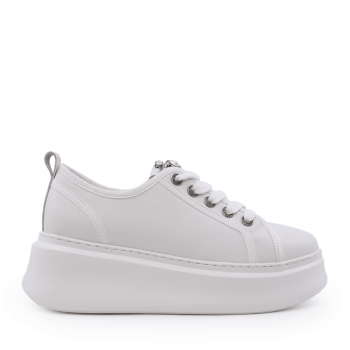 Sneakers ușori femei Benvenuti albi din piele cu elemente decorative 3749DP060A