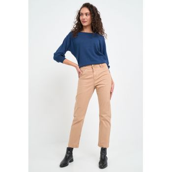 Pantaloni crop