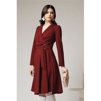 Rochie Moze office din crep bordo cu catarama in talie