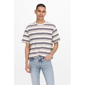 Tricou regular fit cu model in dungi