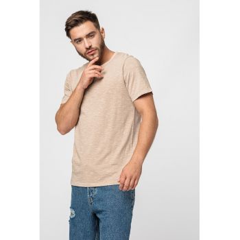 Tricou slim fit cu decolteu Henley Slipt