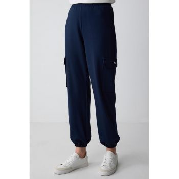 Pantaloni de trening cargo cu talie inalta