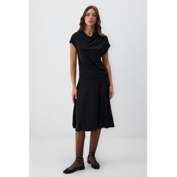 Rochie midi cu decolteu drapat