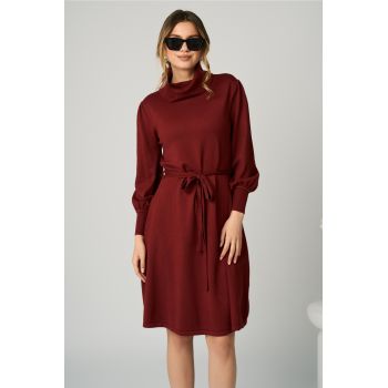 Rochie casual tricot bordo cu cordon in talie