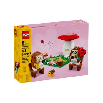 Lego Iconic Hedgehog Picnic Date (40711)