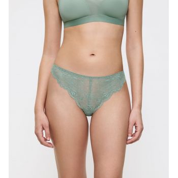 TRIUMPH AMOURETTE CHARM T Chilot brazilian string verde