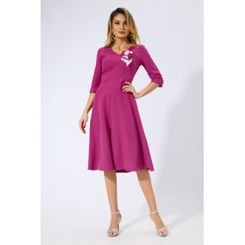 Rochie eleganta din crepe cu brosa si crepeu in fata Eldora Fucsia